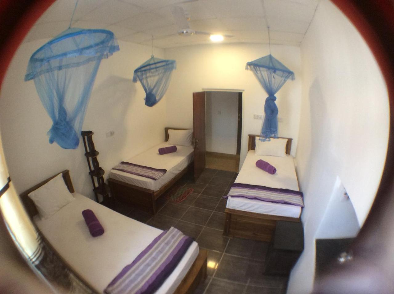 Yoho R K Tourist Villa Negombo Buitenkant foto