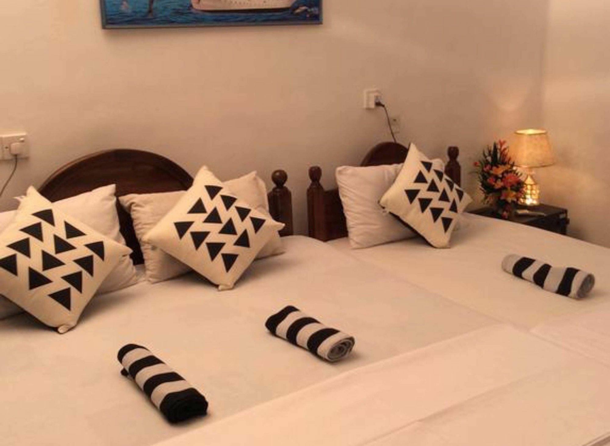 Yoho R K Tourist Villa Negombo Buitenkant foto